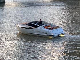 Fairline Targa 33